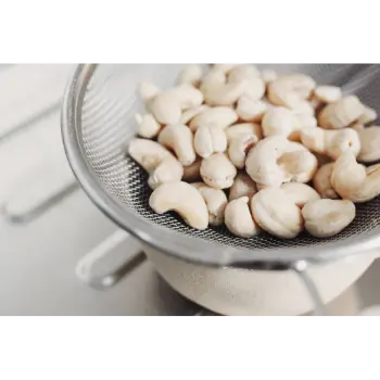 Fresh W320 Cashew Nuts